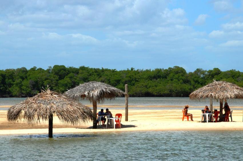 Oceano Azul Hospedagens A 50 M Da Orla-passarela Do Caranguejo * Aracaju